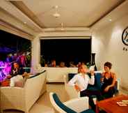 Bar, Kafe, dan Lounge 3 Serenity Resort & Residences Phuket