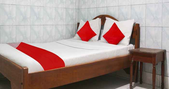 Kamar Tidur OYO 91396 Hotel Laguna