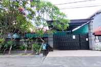 Exterior Homey Guesthouse Kertajaya (Syariah)