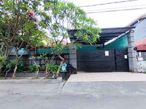 Exterior 4 Homey Guesthouse Kertajaya (Syariah)