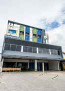 EXTERIOR_BUILDING Hotel Premier Makassar