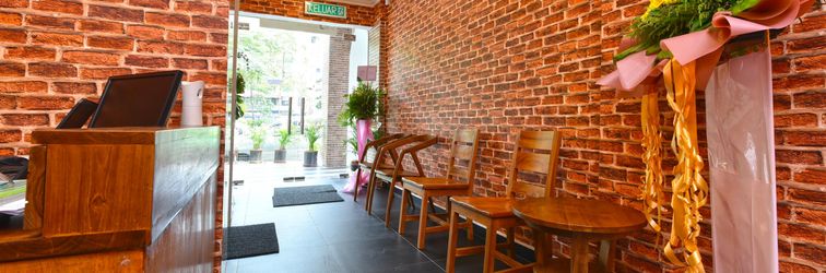 Lobby Super OYO 90572 J Hotel Masjid India