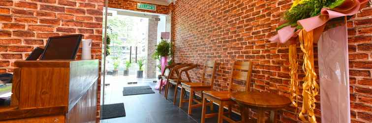 Lobi OYO 90572 J Hostels KL