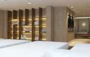 บริการของโรงแรม 6 Elegant Airport Hotel