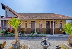 Exterior 3 SPOT ON 91425 Mekargalih Homestay Syariah