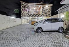 Exterior 3 OYO 91429 Butterfly Kost