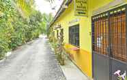 Exterior 3 OYO 90566 Homestay Tg Gemok