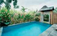 Swimming Pool 7 Nauna Villa Bali 