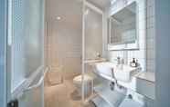 In-room Bathroom 3 M Village Tu Xuong