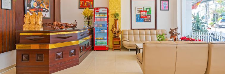 Lobby Tropicana Hotel 2