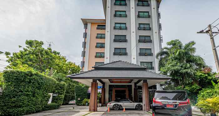 Bangunan The Wing Design Hotel