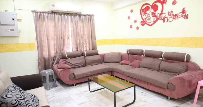 Sảnh chờ OYO Homes 90575 CK Bahau Homestay