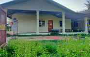 Lobi 2 OYO Home 90577 Safi Homestay