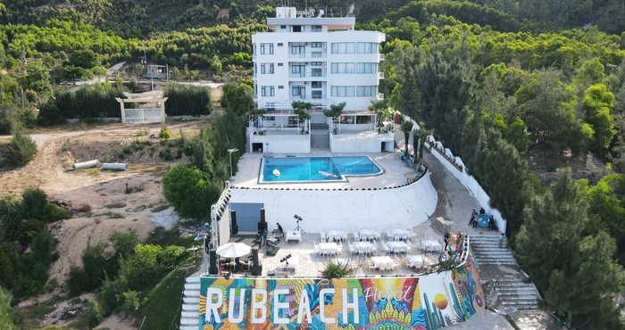 Exterior Rubeach Hotel & Restaurant