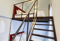 Bedroom 6 Mac Hotel by Sky Hive 