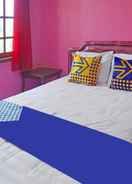 BEDROOM SPOT ON 91527 As-sakinah Homestay Syariah