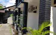 Exterior 3 Kost & Homestay 911