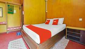 Bedroom 3 OYO 90595 Pelangi Beach Resort Cherating