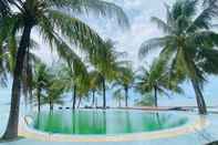 Swimming Pool Orient Resort Phu Quoc