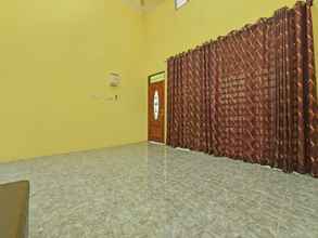 Lobby 4 OYO Home 90607 Casaria Besut