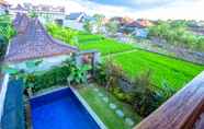Nearby View and Attractions 6 Kubu D'Carik Villa & Bungalow by ecommerceloka