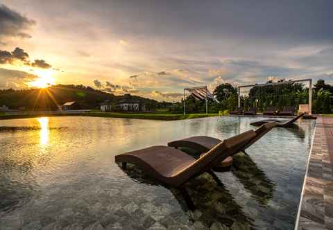 Swimming Pool Pim Pool Villa Nan