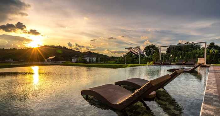 Kolam Renang Pim Pool Villa Nan