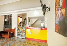 Lobby 6 OYO 91453 Hotel Srikandi Gejayan