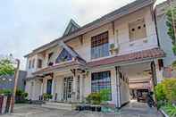 Bangunan OYO 91525 Hotel Bugisan