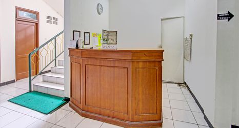 Lobby 2 SPOT ON 91471 Syariah Wisma Uin Walisongo