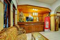 Lobby SUPER OYO 91417 Garuda Setia Hotel