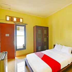 Bedroom 1 OYO 91485 Agung Parigata Residence, OTC Bali Nusa Dua Hotels