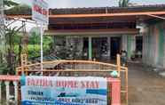 Exterior 2 EXPRESS O 91477 Fazira Home Stay Syariah