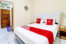 寝室 OYO Life 91480 Putridapisa Syariah