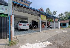 Exterior 3 Hotel O Kedai Cinta Guest House