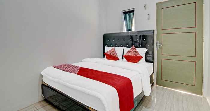 Bedroom OYO 91505 Elif Homestay Syariah