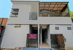 Exterior 3 Aaliya Guest House Syariah
