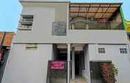 Exterior 3 Aaliya Guest House Syariah