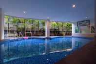 Swimming Pool The Hideaway Resort Pattaya Chonburi