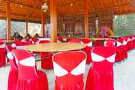 Restoran OYO 91568 Trisna Srabah Resort Homestay & Resto