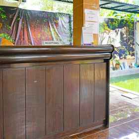 Lobby 6 OYO 91568 Trisna Srabah Resort Homestay & Resto, Agen Lorena Tulung Agung - Yos Sudarso Hotels