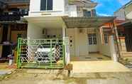 Bangunan 3 OYO 91460 Guest House Kencana Syariah