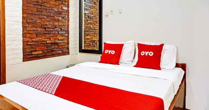 Bedroom OYO 91502 Kost Bu Lilies Syariah