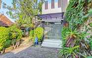 Exterior 2 OYO 91450 Laksmita Homestay Syariah