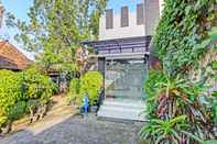 Exterior OYO 91450 Laksmita Homestay Syariah