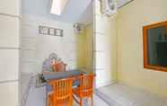 Lobi 7 OYO 91445 Sandat Guest House