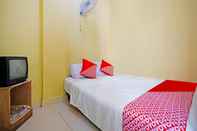 Bedroom SPOT ON 91494 Kembang Kunir Syariah