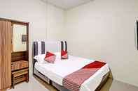 Kamar Tidur SPOT ON 91500 Suci Homestay Syariah