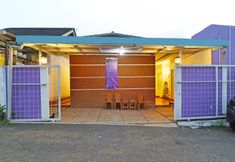 外觀 3 OYO Life 91504 De Vila Ungu Syariah