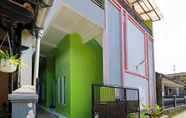 Exterior 3 SPOT ON 91545 Pondok Mukti Syariah